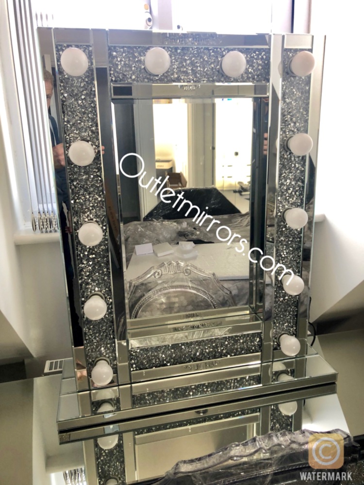 * Diamond Crush sparkle  Hollywood Mirror  80cm x 60cm Special offer in Stock with free bulbs
