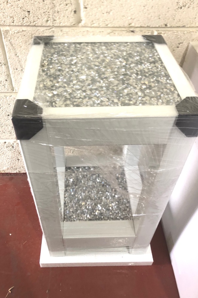 Diamond crush lamp table in white 66cm high 