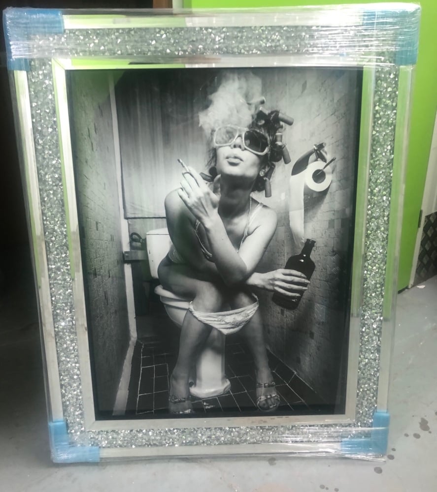 "Classy Lady" Wall Art in a diamond crush mirrored Frame