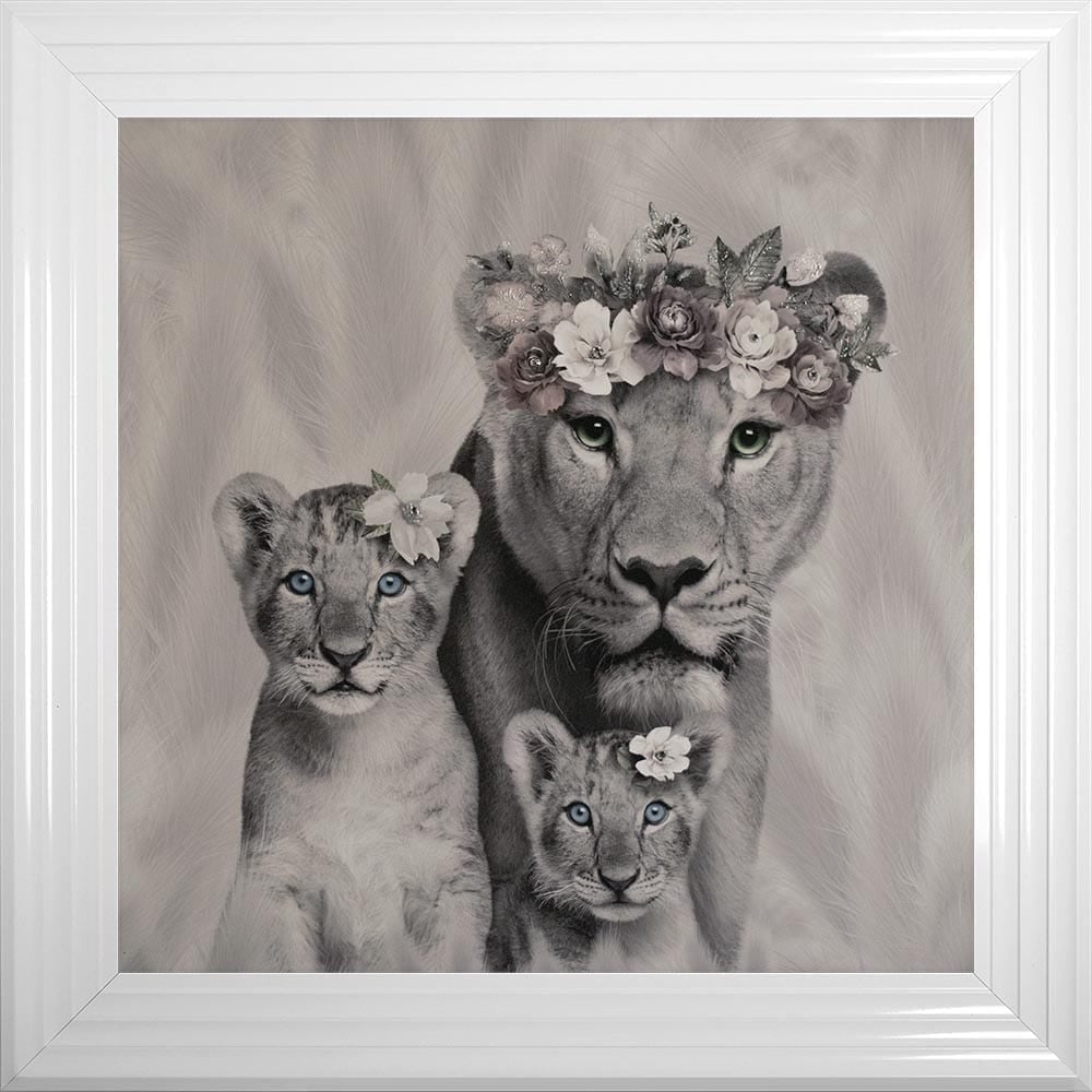 # Lioness & Cub in a Choice of Frame colours & 4 size options