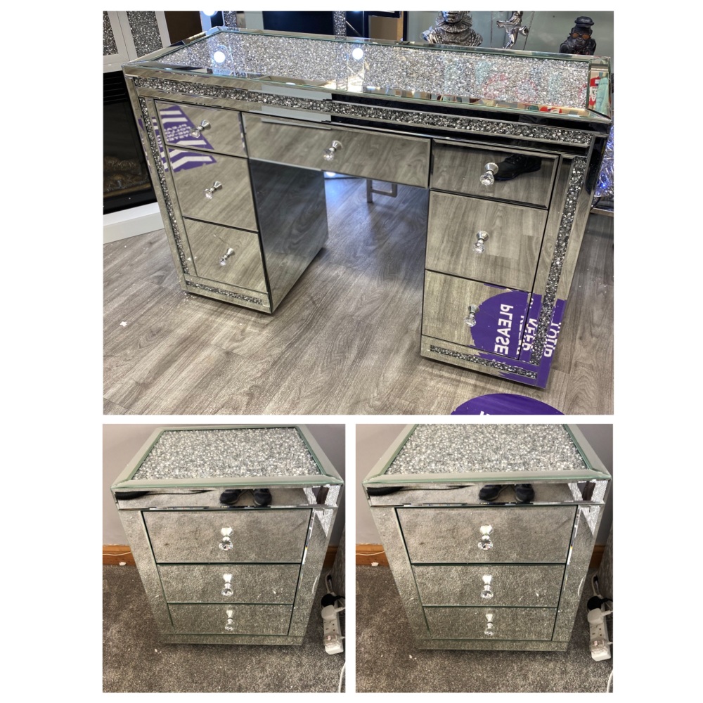 * Monica package Deal  Diamond Crush Mirrored 7 Draw Dressing Table with a Diimond crush Top & 2 bedside chest of draws - pre order for delivery MARCH