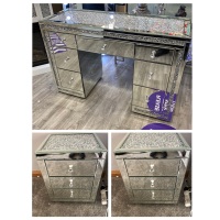 * Monica package Deal  Diamond Crush Mirrored 7 Draw Dressing Table with a Diimond crush Top & 2 bedside chest of draws - in stock 