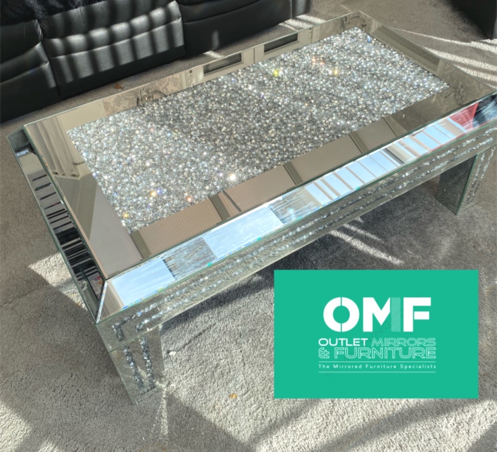 * New Diamond Crush Sparkle Crystal Mirrored Rectangular Coffee Table with crush legs and top