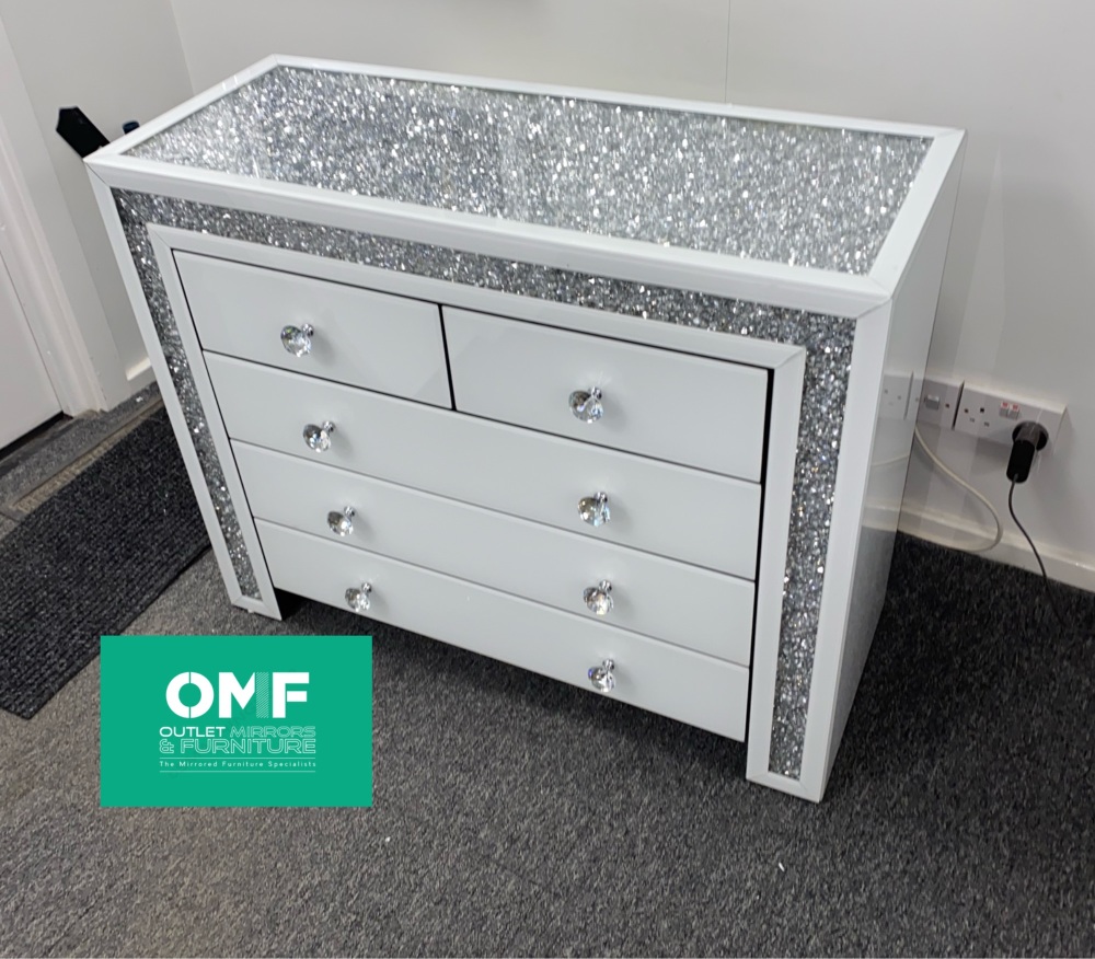 PRE ORDER SPECIAL OFFER PRICE JANUARY DELIVERY * Monica Diamond Crush Mirrored White 7 Draw Dressing Table & 5 Draw chest