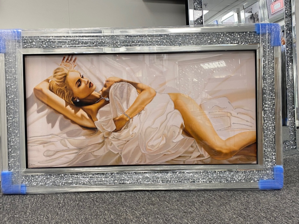Mirror framed Glitter Lady Wall Art 114cm x 66cm Diamond crush frame