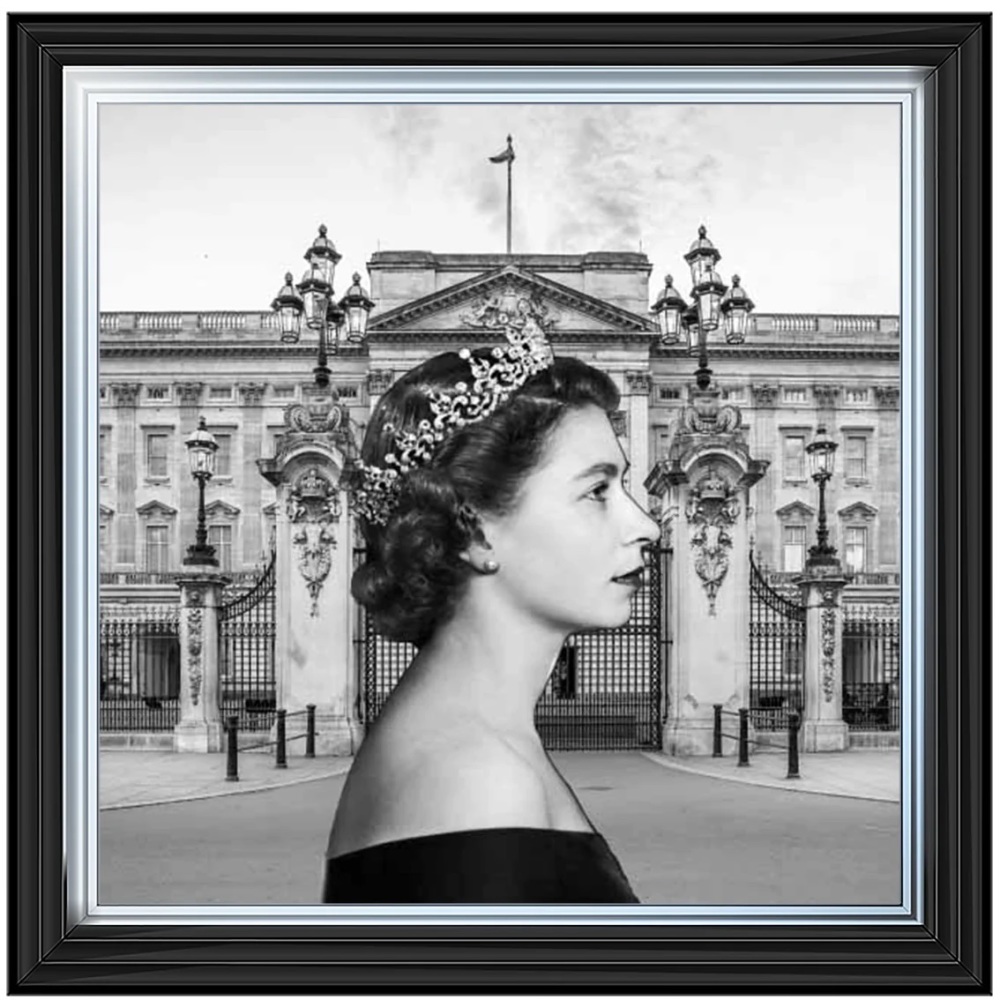 The Queen at Buckingham Palace 55cm x 55cm (liquid art detailing)
