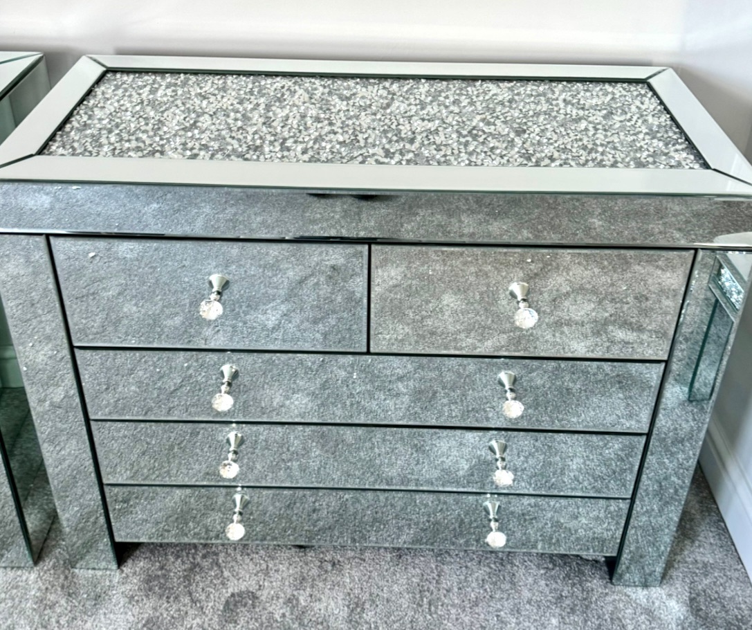 * Monica Diamond Crush Mirrored Silver 5 Draw Large Chest with a Diamond cr