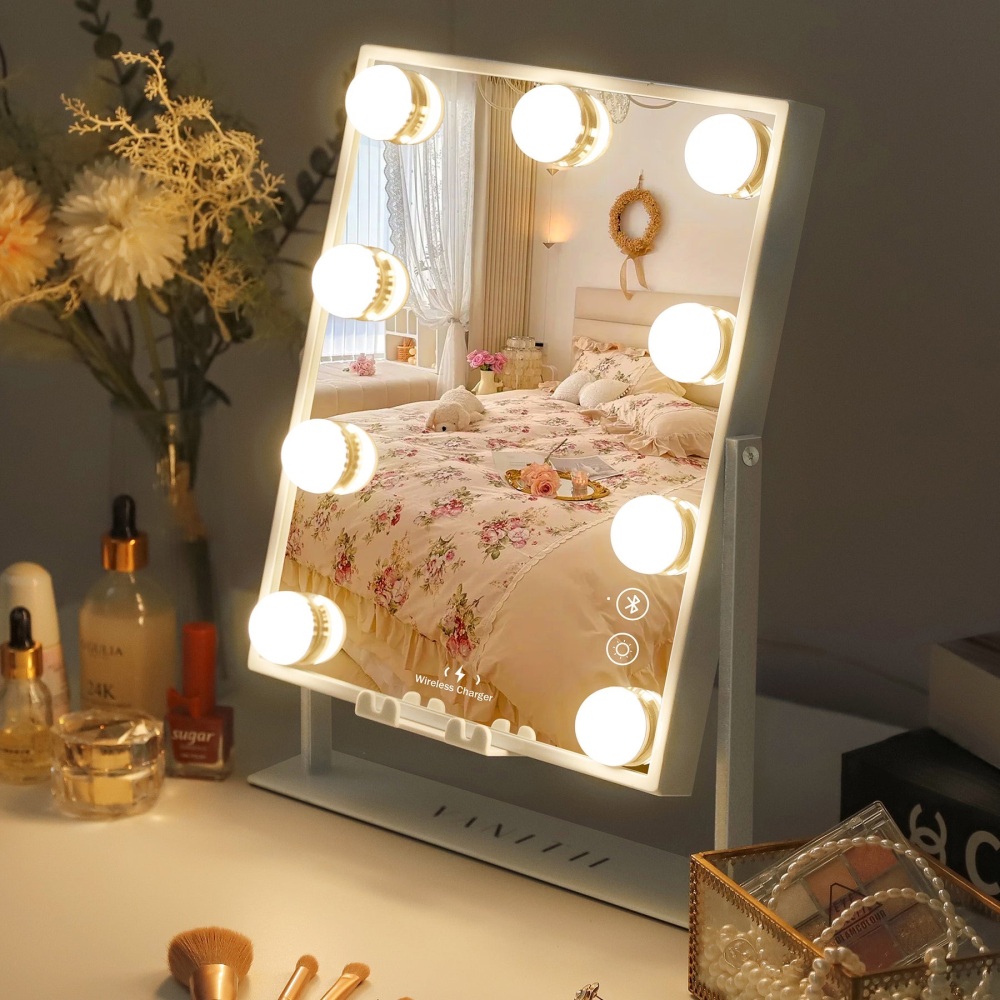 9 bulb Hollywood Mirror with 25cm x 30cm