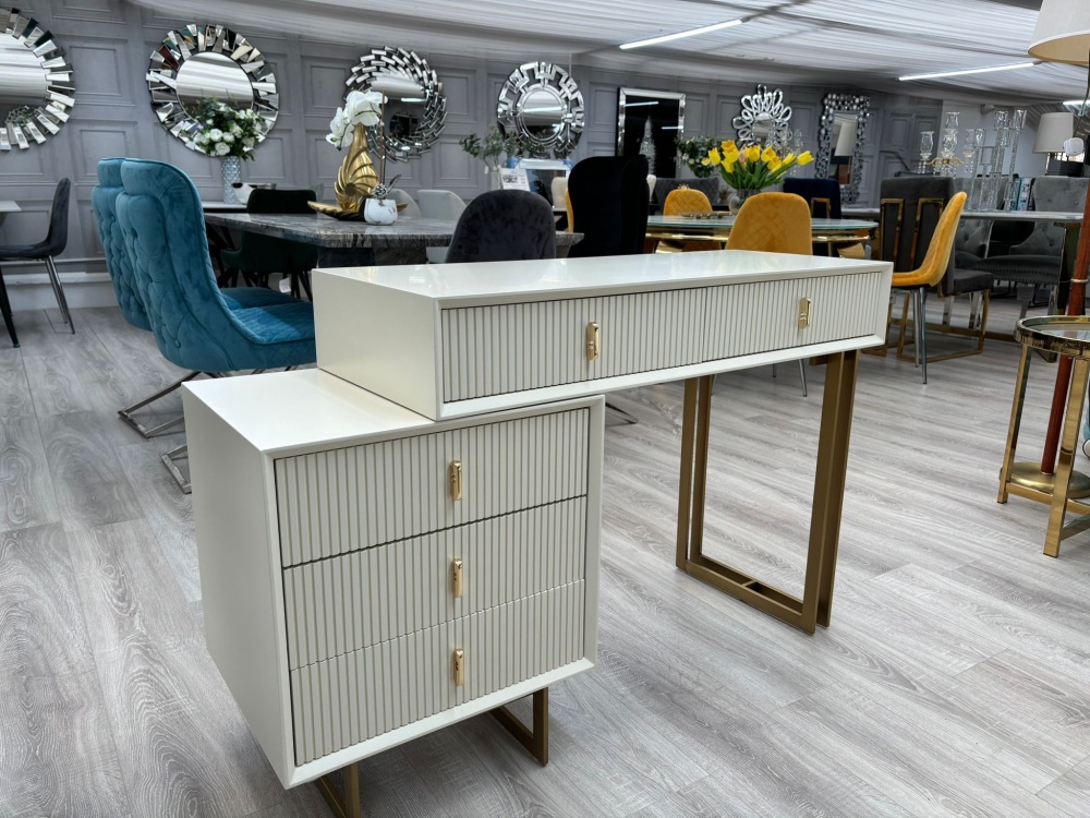 Verdi  5  Drawer Dressing Table white & Gold
