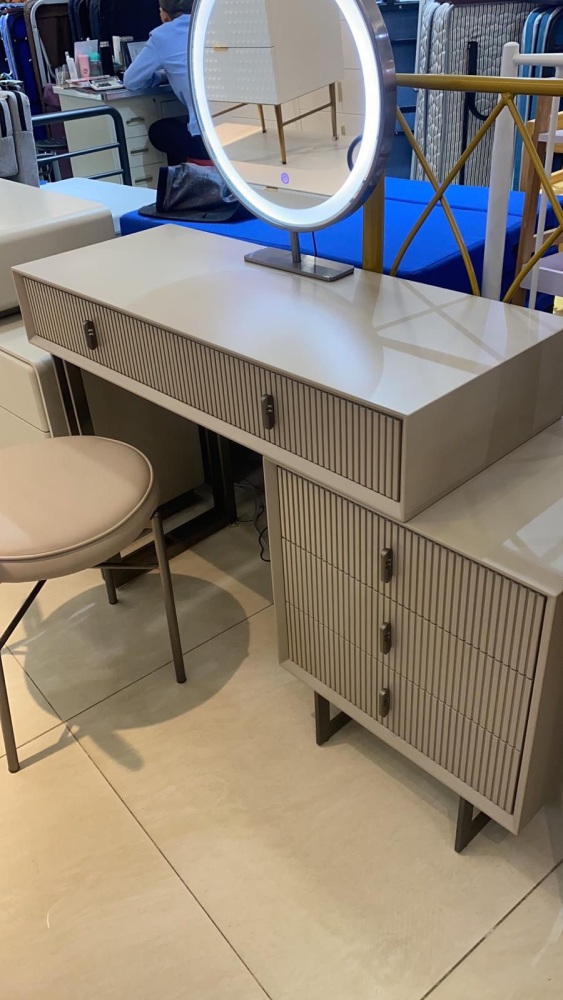 Verdi  5  Drawer Dressing Table Grey  & Black