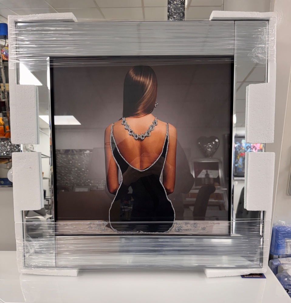 Mirrored framed Liquid Art "Lady in Black Dress"