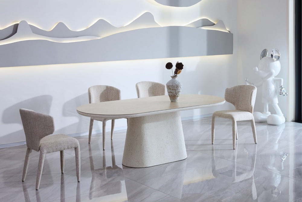 Celline Grande Dining Table