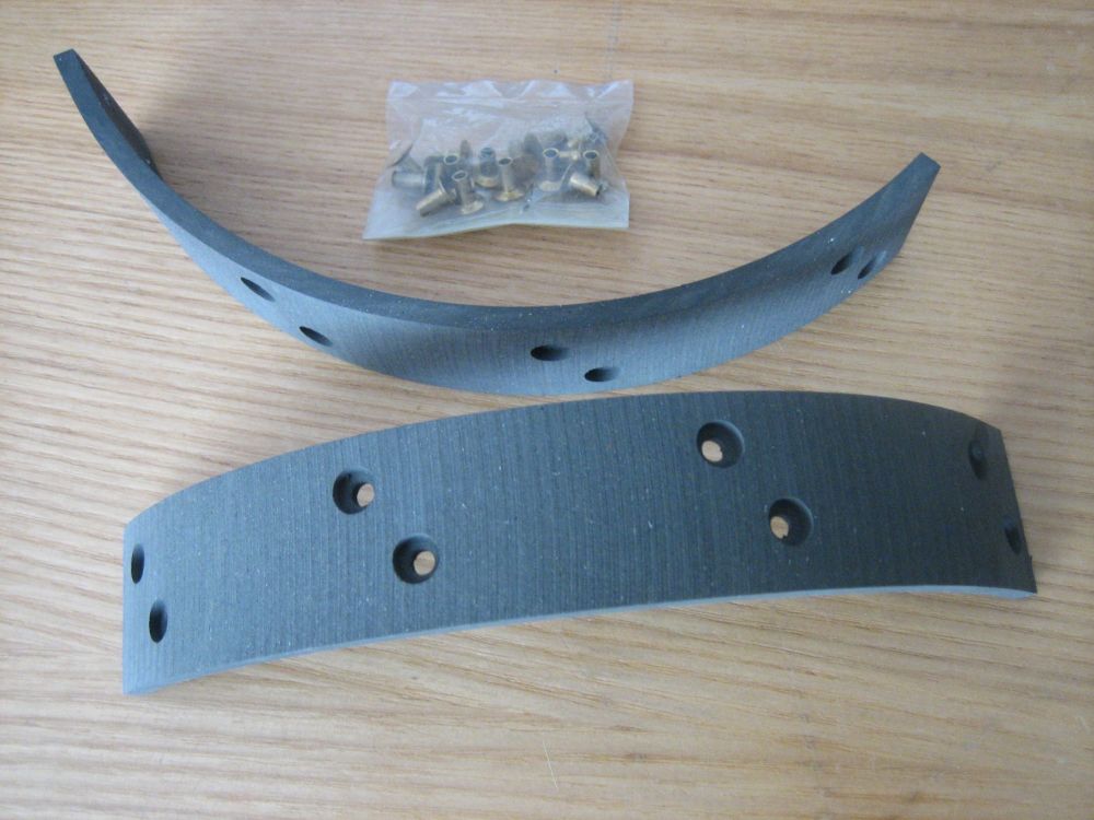 5862 Replacement brake shoe linings for OEM4180258