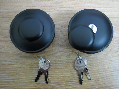 Locking Black Gas Cap Set Screw in with Keys Fits 84-95/E96 Harley Davidson