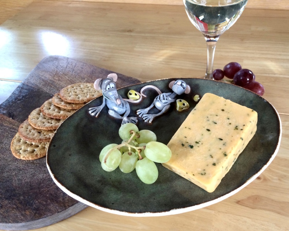 Cheese Serving Platter or Dish , Mouse Design - Ceramic Pottery