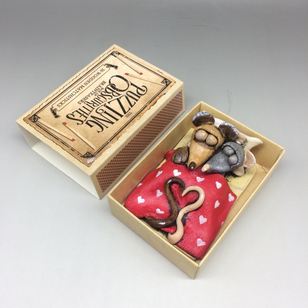 Mouse in a Matchbox Sculpture - Sweethearts