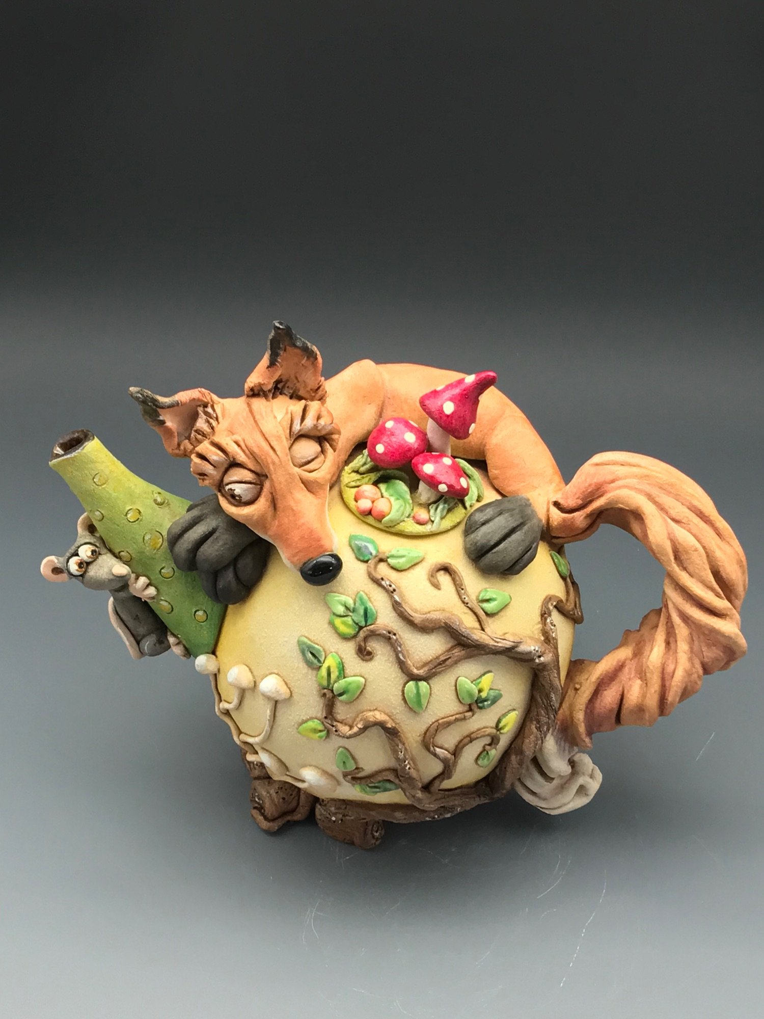 Fox Tea Pot ceramic