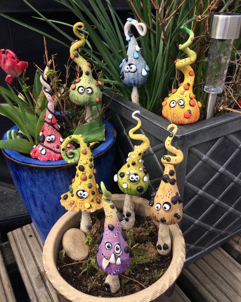 Ceramic Garden Decor Gallery