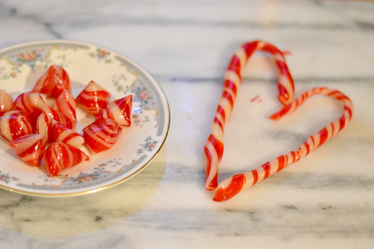 Candy Cane Recipe - UK version of this traditional Christmas sweet
