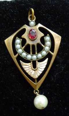 LARGE ART NOUVEAU PENDANT SEED PEARLS AND SEMI PRECIOUS STONE