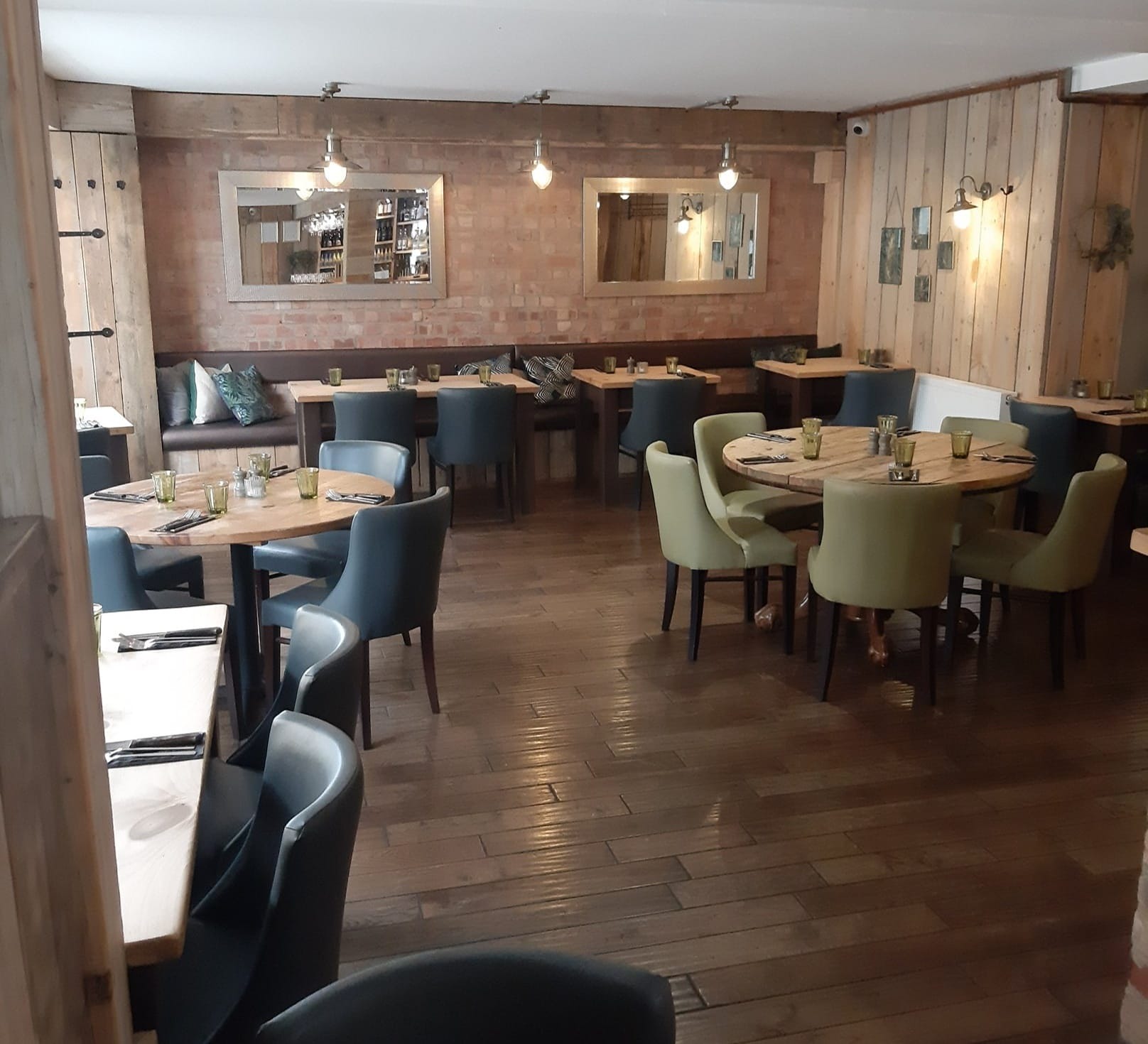 DNA_Restaurant_10_things_to_do_in_Towcester