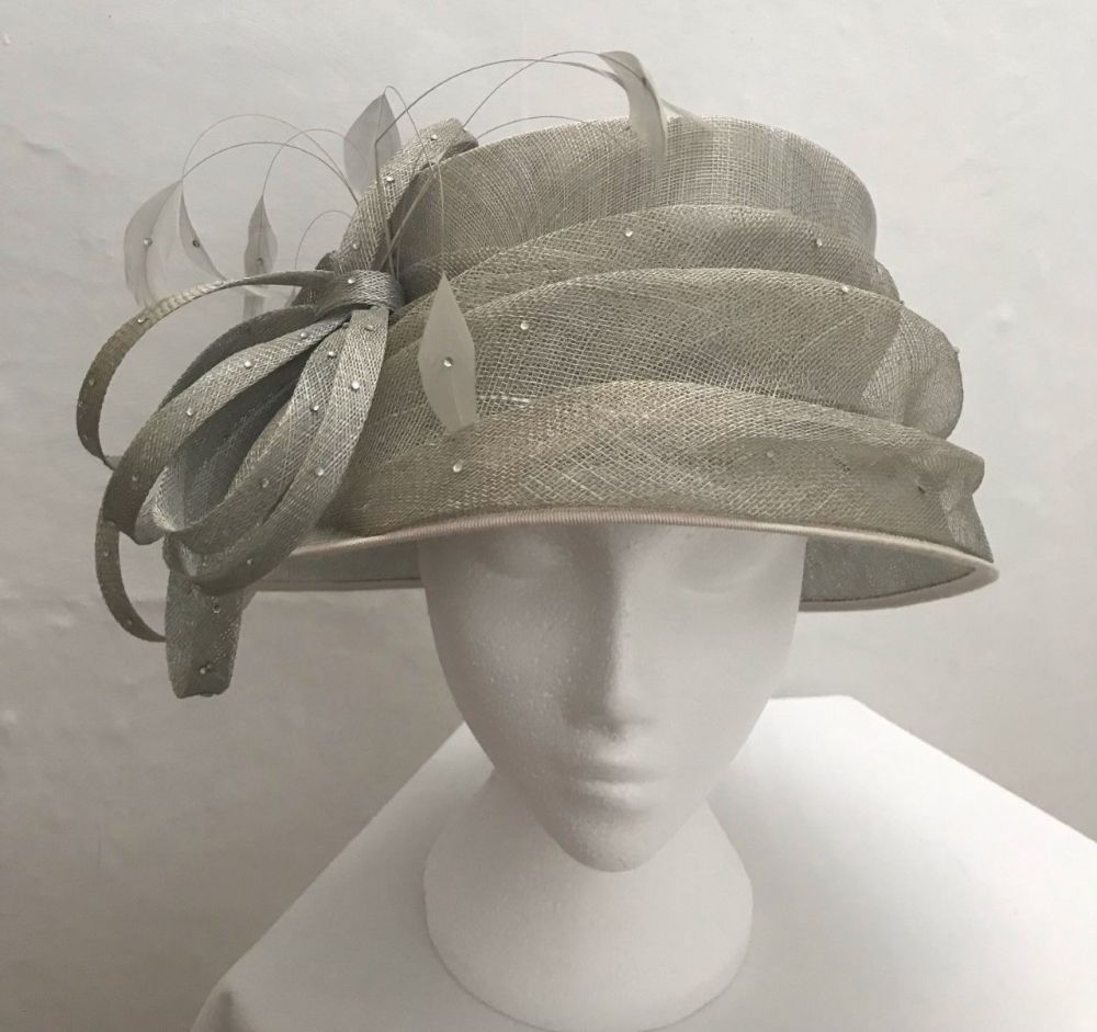 Pale grey cloche style hat