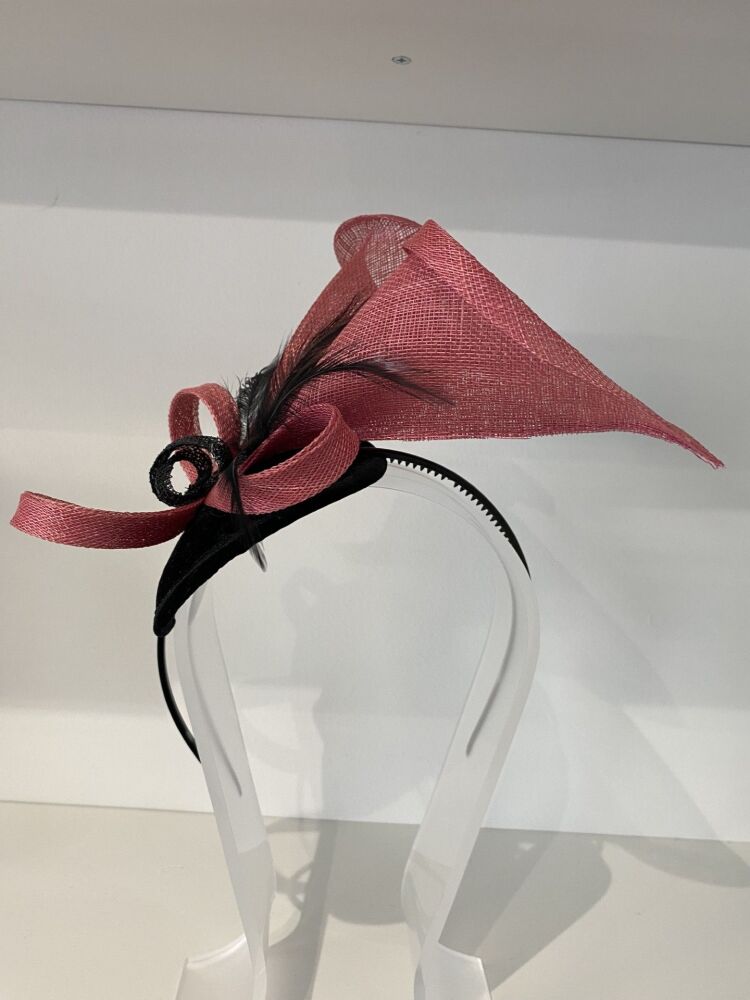 Black & rose front