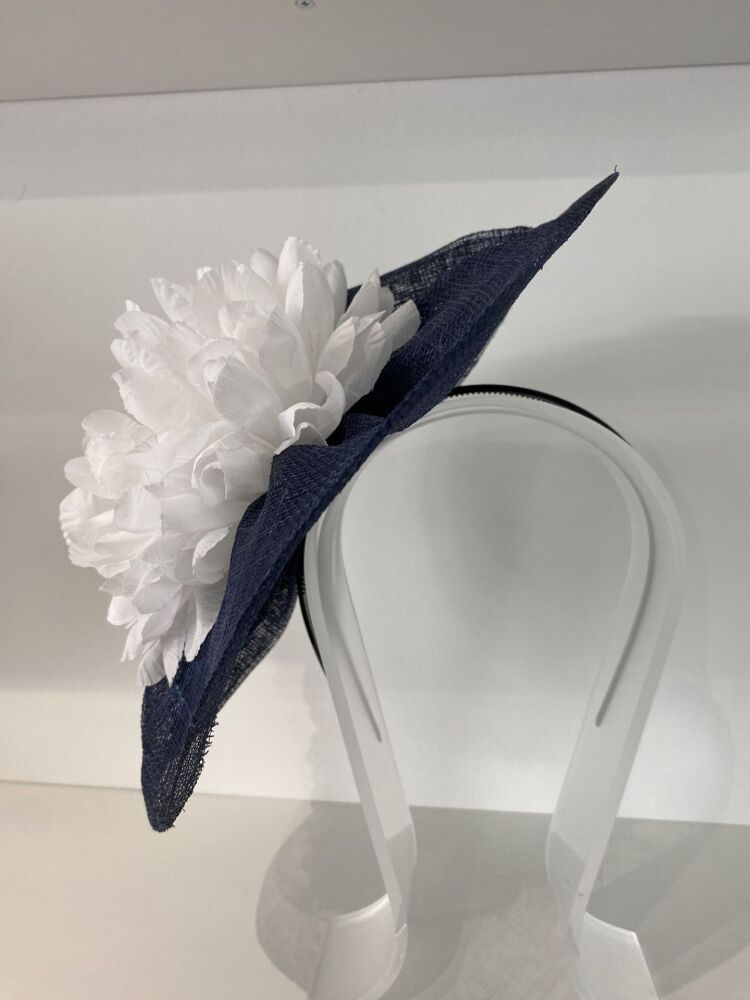 Navy and white fascinator hat new arrivals