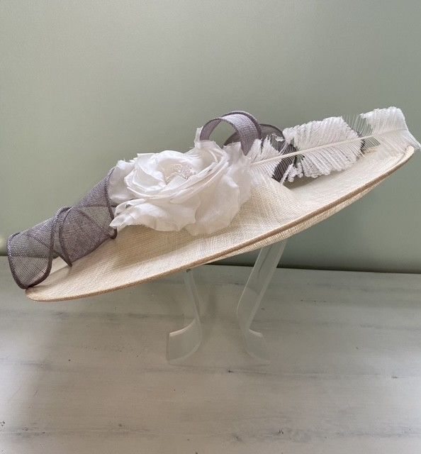 Large Cream & Taupe front