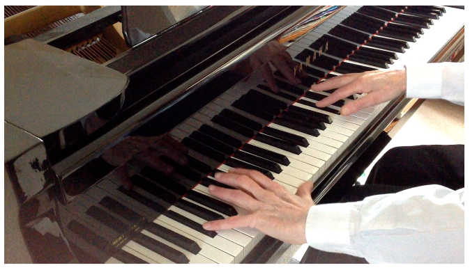 30 11 25 grand piano image screenshot 2025-11-30 231640