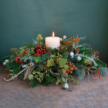 1a. The Hedgerow, Table Centrepiece - 3 sizes available