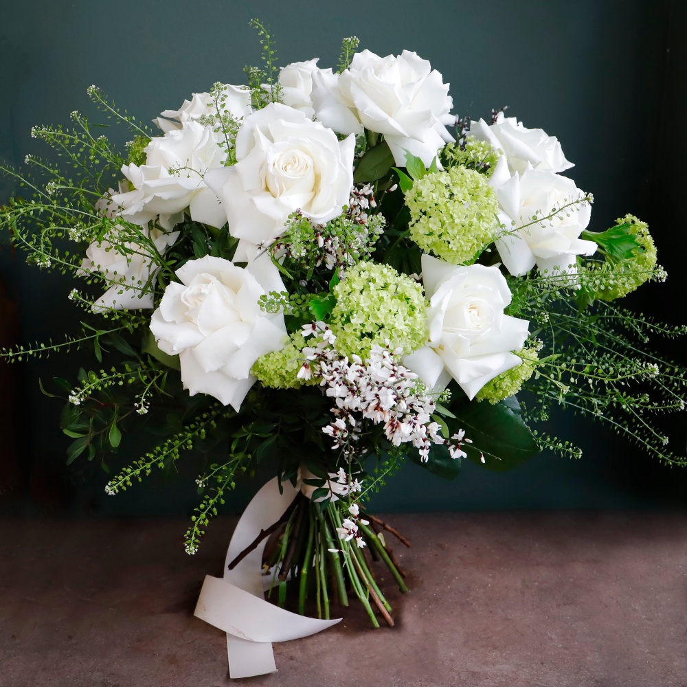 4c. A Dozen White Roses