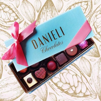 Danieli Chocolate Selection (large)