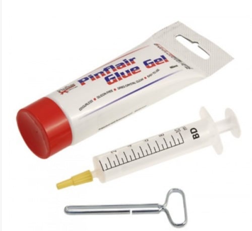 Pinflair Glue Gel KIT 80ML includes application syringe and dispensing key.