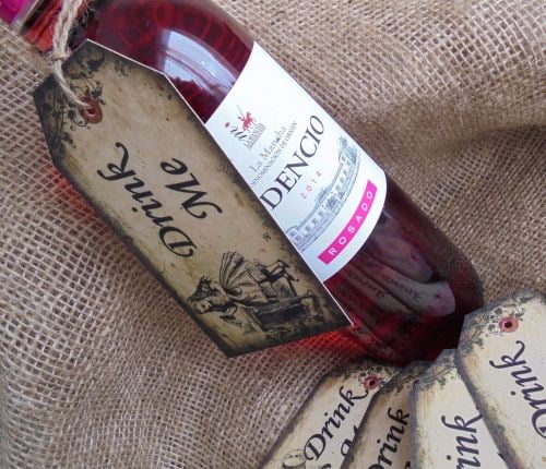 Alice in Wonderland Large 'Eat Me'...'Drink Me' Tags