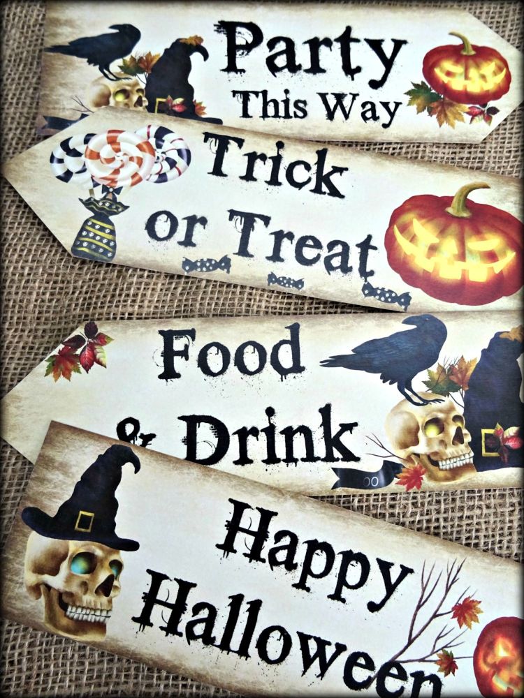 Set of 4 Halloween Large Party Decoration Arrow Signs