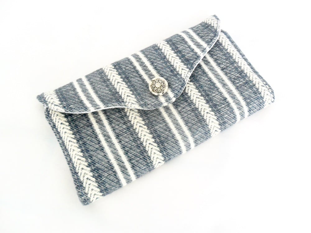 Striped clutch wallet