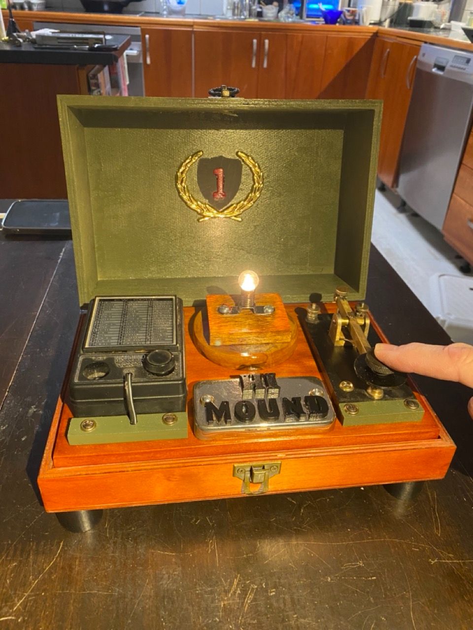 Himound Oscillator and key 01