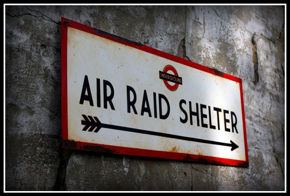 air raid-5