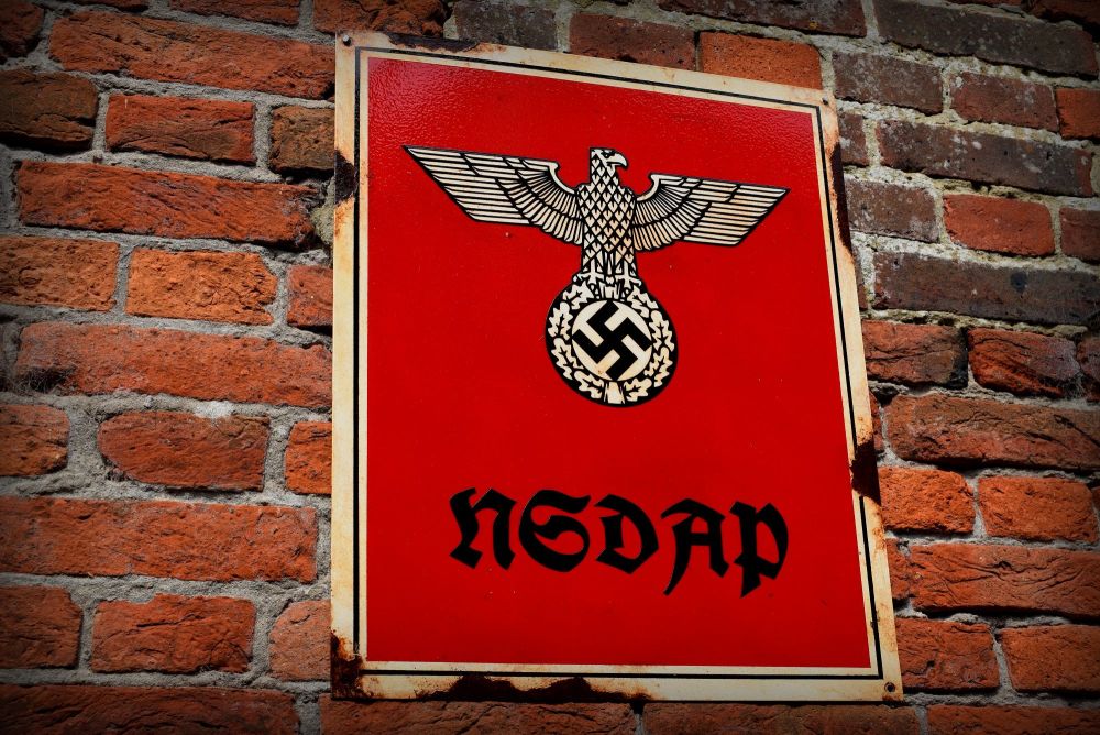 NSDAP red (9)