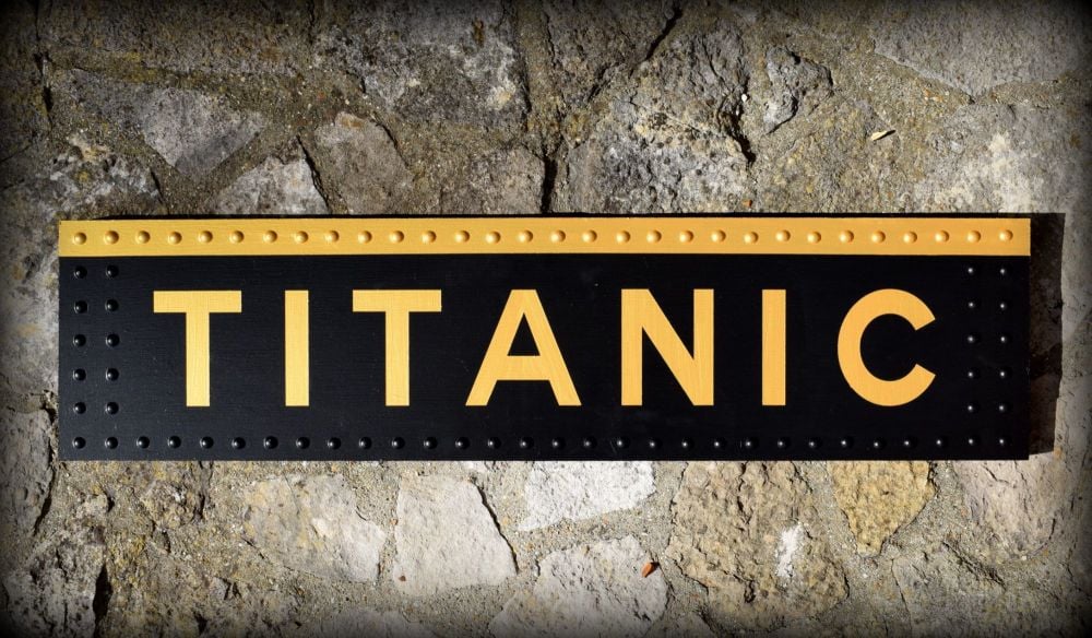 Titanic Sign Wood (6)