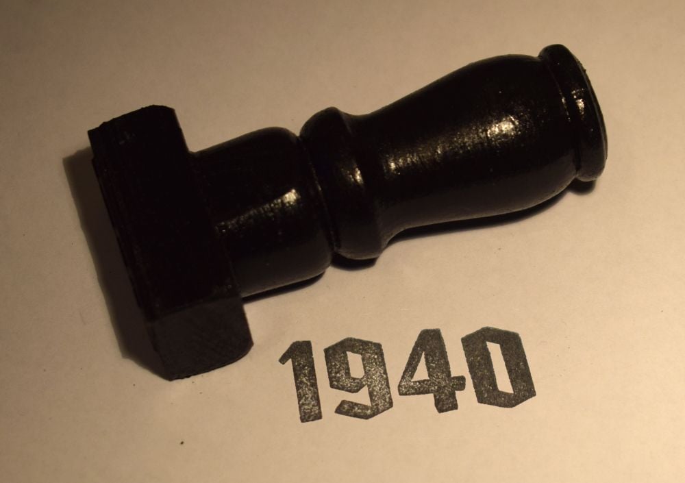 1940 Gothic Rubber Stamp
