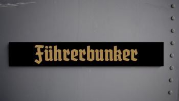 Führerbunker door plaque