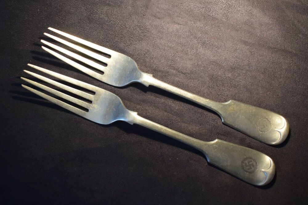 SwasForks-Pair (4)