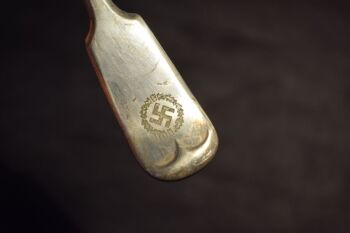 Swastika dessert fork (single)