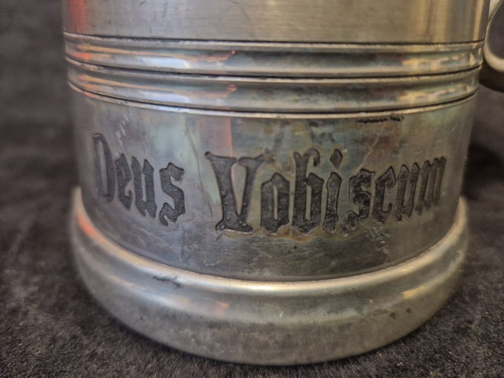 TNKRD-DeusVobiscum-01 (1)