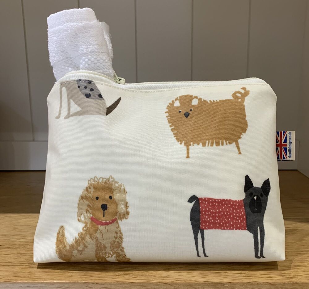 Dogs Oilcloth Wash Bag