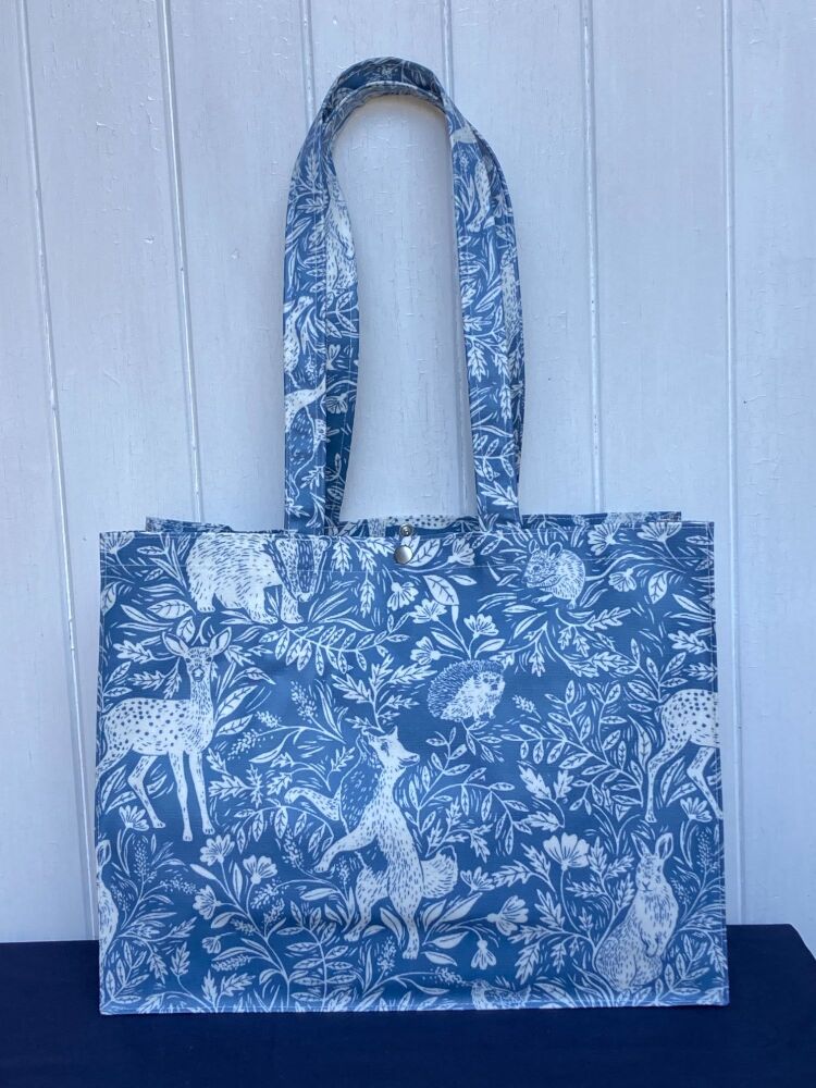 Country Wildlife Long Handle Oilcloth Gusset Bag