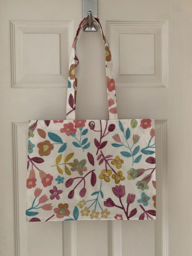Cottage Garden Oilcloth Long Handle Gusset Bag