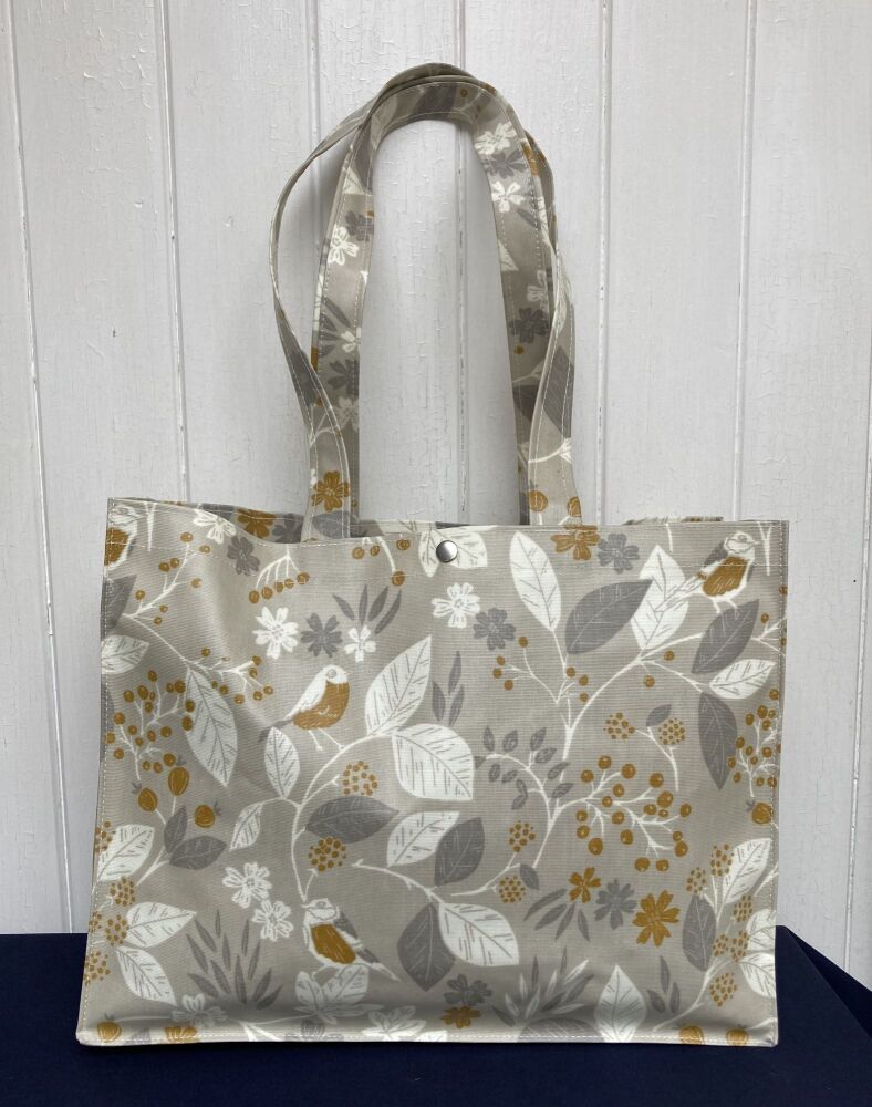 Little Robbin Oilcloth Long Handle Gusset Bag